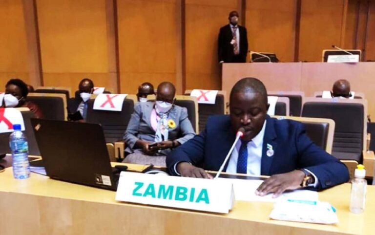 Ζάμπια: Παραιτήθηκε ο υπουργός Εξωτερικών μετά από υποψίες για εμπορική συναλλαγή με Κινέζο επιχειρηματία