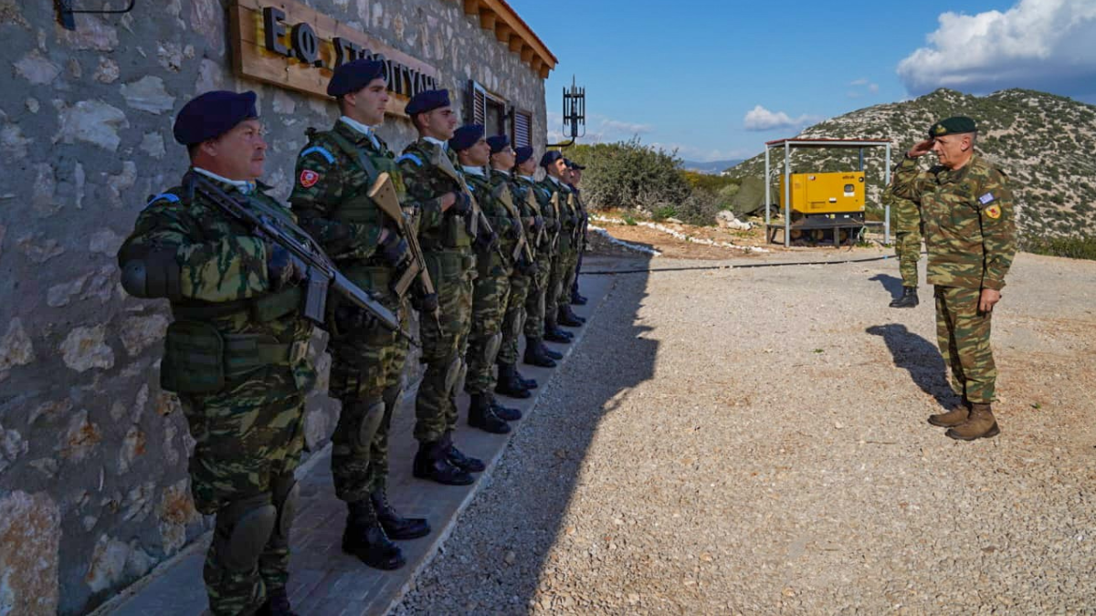 Επίσκεψη του αρχηγού ΓΕΕΘΑ Κωνσταντίνου Φλώρου σε Ρόδο και Καστελλόριζο