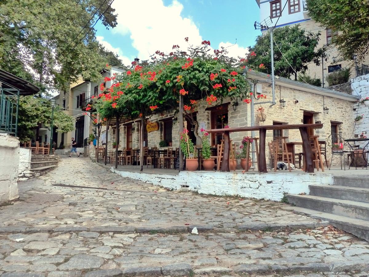 agios-lavrentios