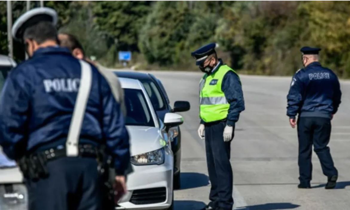 Θεσσαλονίκη: Συνελήφθη 18χρονος για επικίνδυνη οδήγηση μετά από καταδίωξη