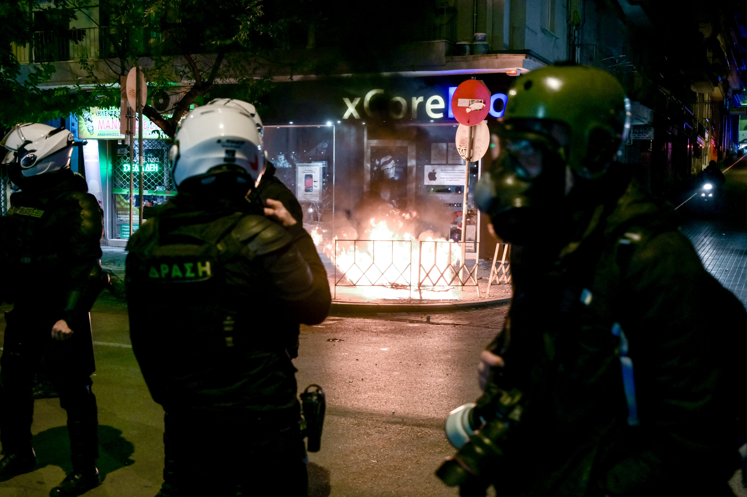Θεσσαλονίκη: Επεισόδια μετά το τέλος της πορείας για την επέτειο της δολοφονίας του Αλέξη Γρηγορόπουλου