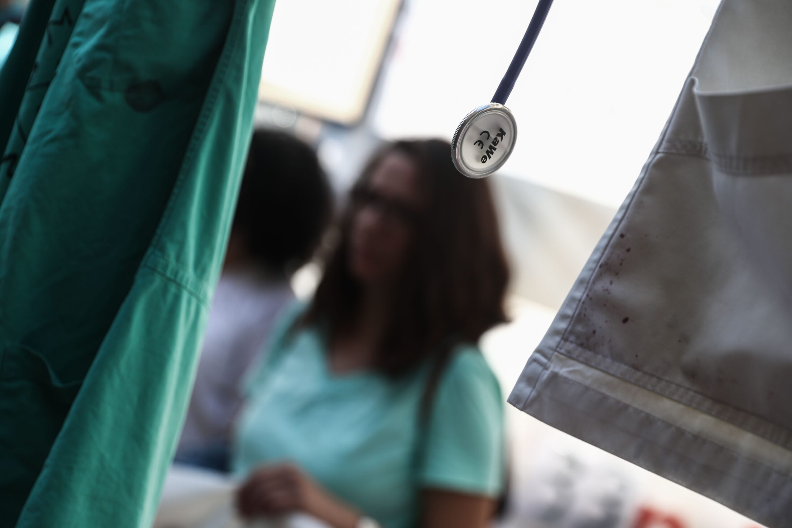 Ναύπλιο – Ι. Αθανασούλα, αντιπρ. νοσηλευτών: «Ζούμε κάθε μέρα με τον φόβο, κάνουμε τον σταυρό μας»