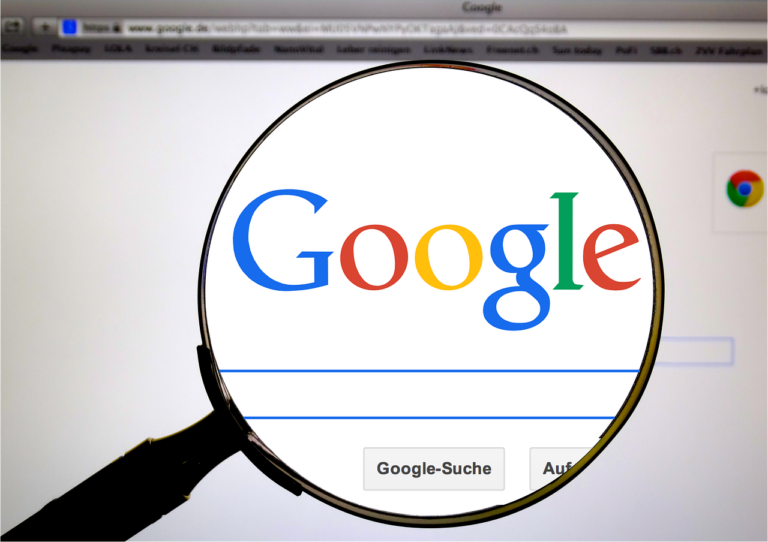 Η Βαρσοβία ζητά εξηγήσεις από την Google για τις λανθασμένες ισοτιμίες που αναρτήθηκαν στην πλατφόρμα της την Πρωτοχρονιά