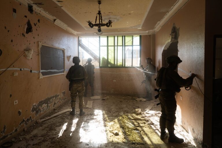 Ισραήλ – IDF: Υπό διερεύνηση οι θάνατοι Παλαιστινίων κρατουμένων στο Σντε Τέιμαν