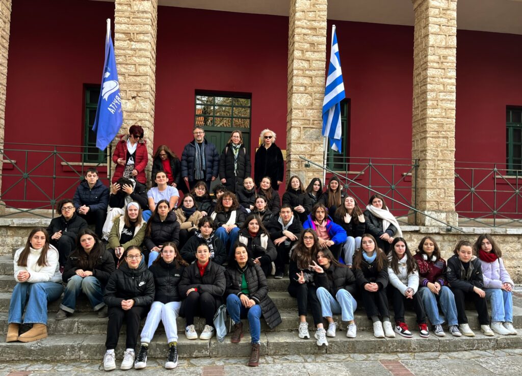 Στις εκδηλώσεις για το Ολοκαύτωμα στα Καλάβρυτα το 5ο Γυμνάσιο – Λύκειο Λάρισας