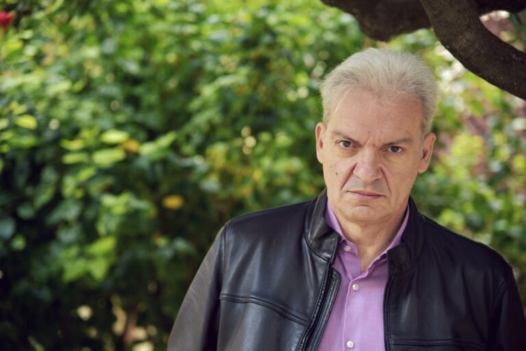 Ηράκλειο: Ορκίζεται ο νέος δήμαρχος Ηρακλείου Αλέξης Καλοκαιρινός