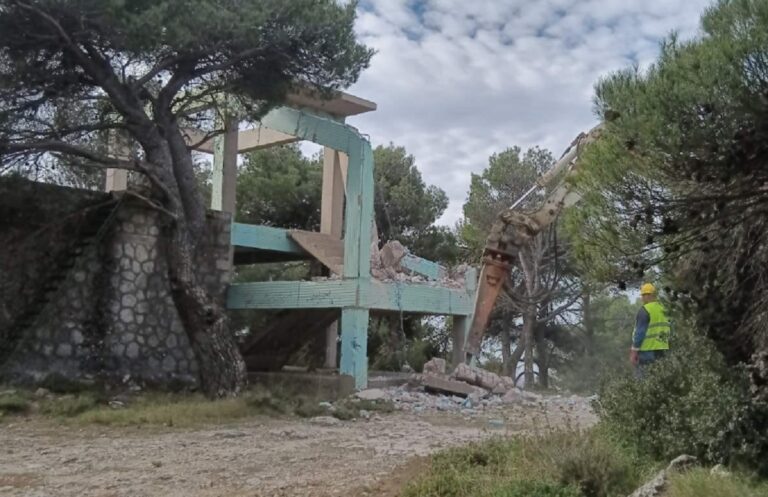 Αυθαίρετα: Kαθημερινές κατεδαφίσεις στην Αττική – Έρχεται σχετικό νομοσχέδιο