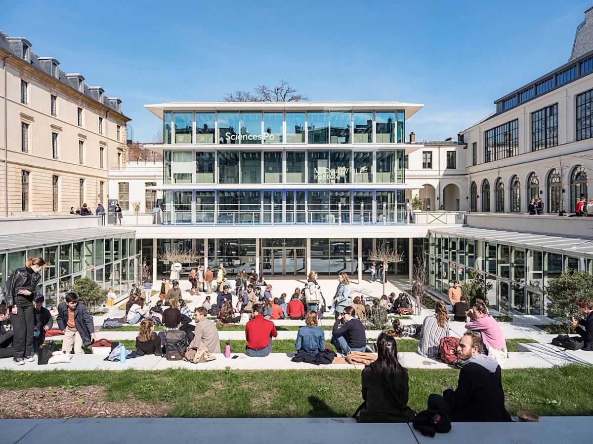 sciencespo_campus_paris_etudiants_4_3_000_6a321d9b22