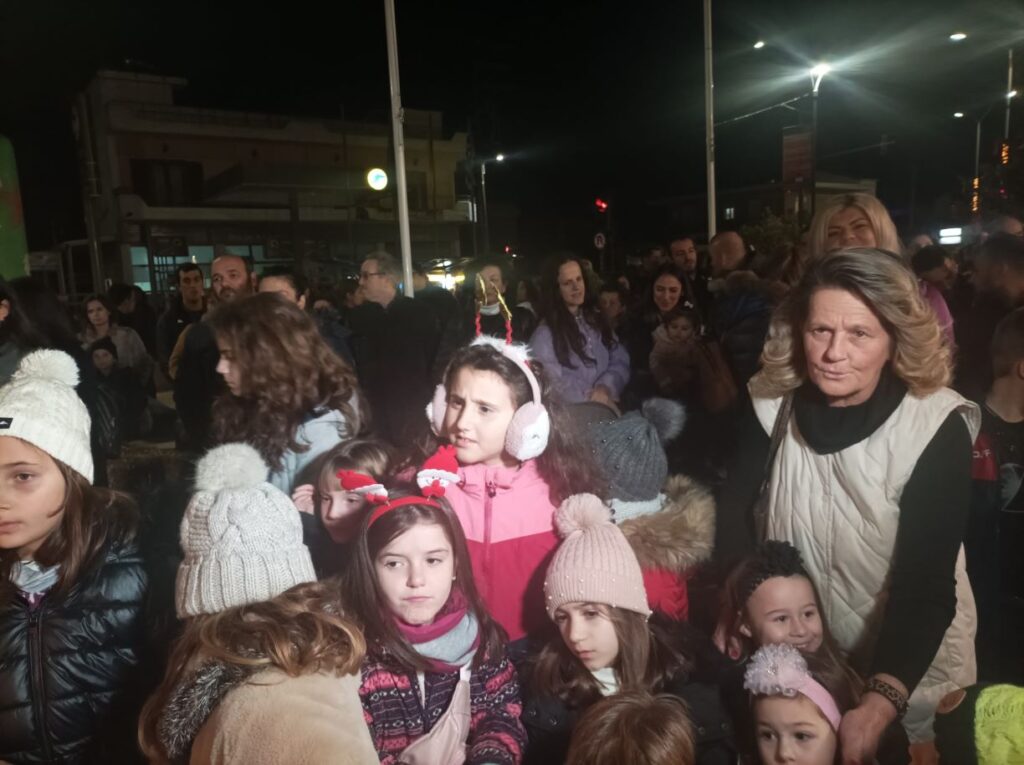 Μπαζάρ για το 3ο Δημοτικό Σχολείο Γιάννουλης Λάρισας
