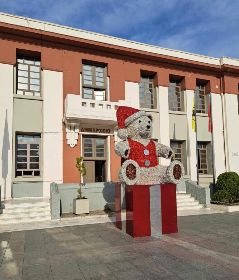 Καλαμαριά: Άναμμα του Χριστουγεννιάτικου Δέντρου στις 8 Δεκεμβρίου