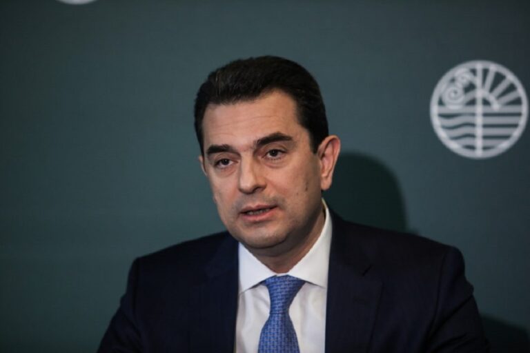 Κ. Σκρέκας: Συνεχίζονται οι έλεγχοι στην αγορά – Υπάρχουν ευρήματα για παραπλανητικές εκπτώσεις, θα ελεγχθούν και θα επιβληθούν αυστηρά πρόστιμα