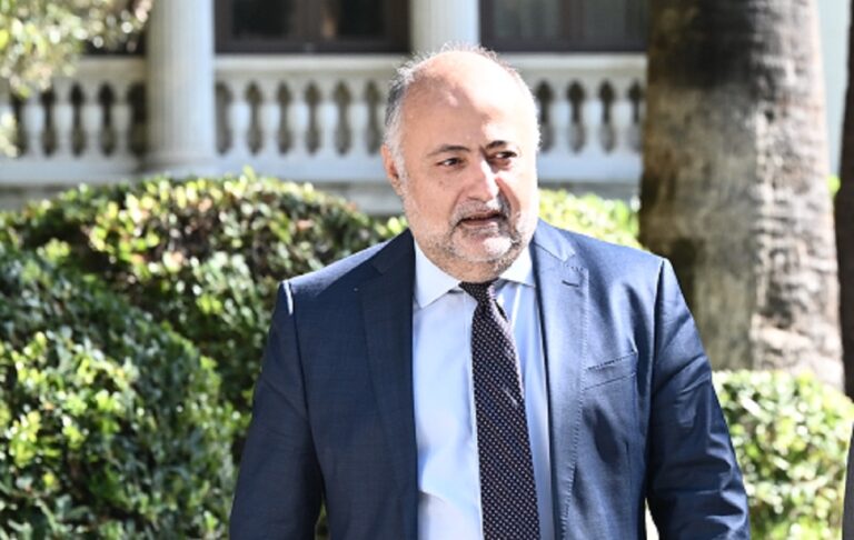 Δ. Τσιόδρας για μεταναστευτικό: Είναι εφάπαξ ρύθμιση για όσους μέχρι το Νοέμβριο ήταν τρία χρόνια εδώ – Δεν νομίζω ότι υπάρχει ζήτημα συνοχής επειδή εκφράζεται διαφωνία