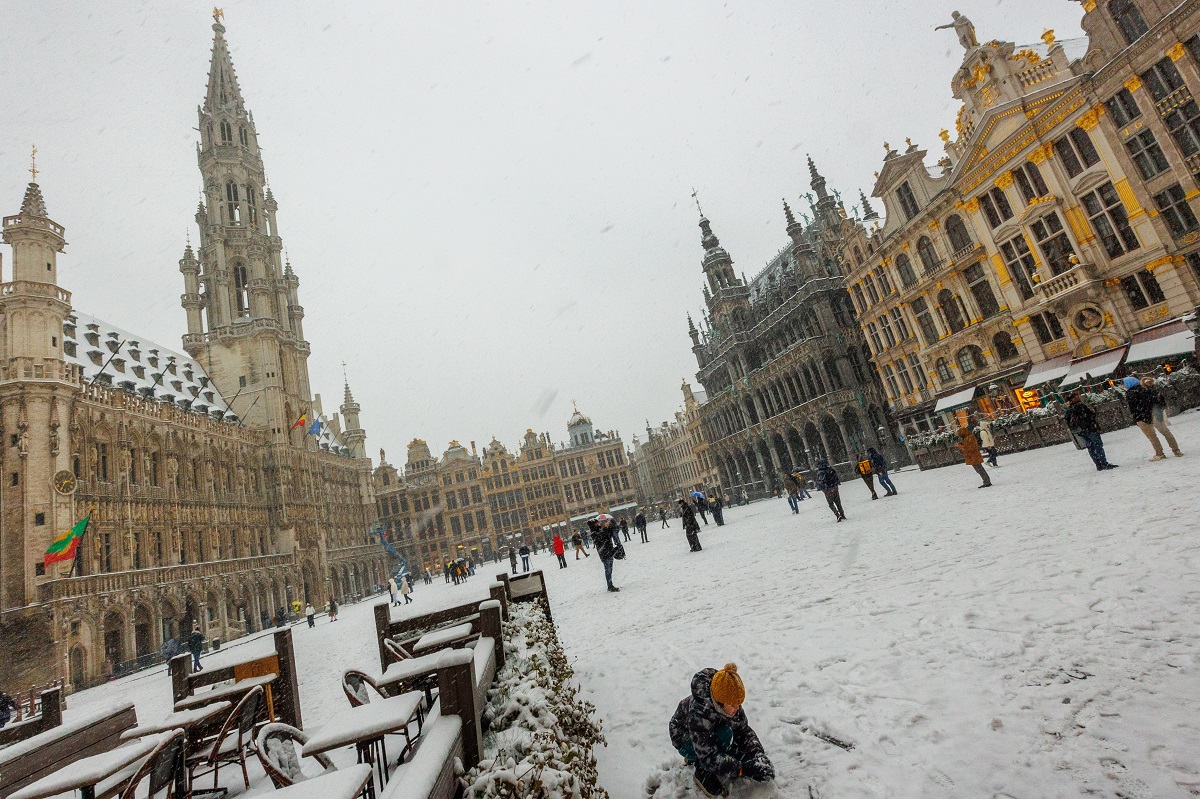 Βέλγιο: Κυκλοφοριακό χάος εξαιτίας χιονόπτωσης