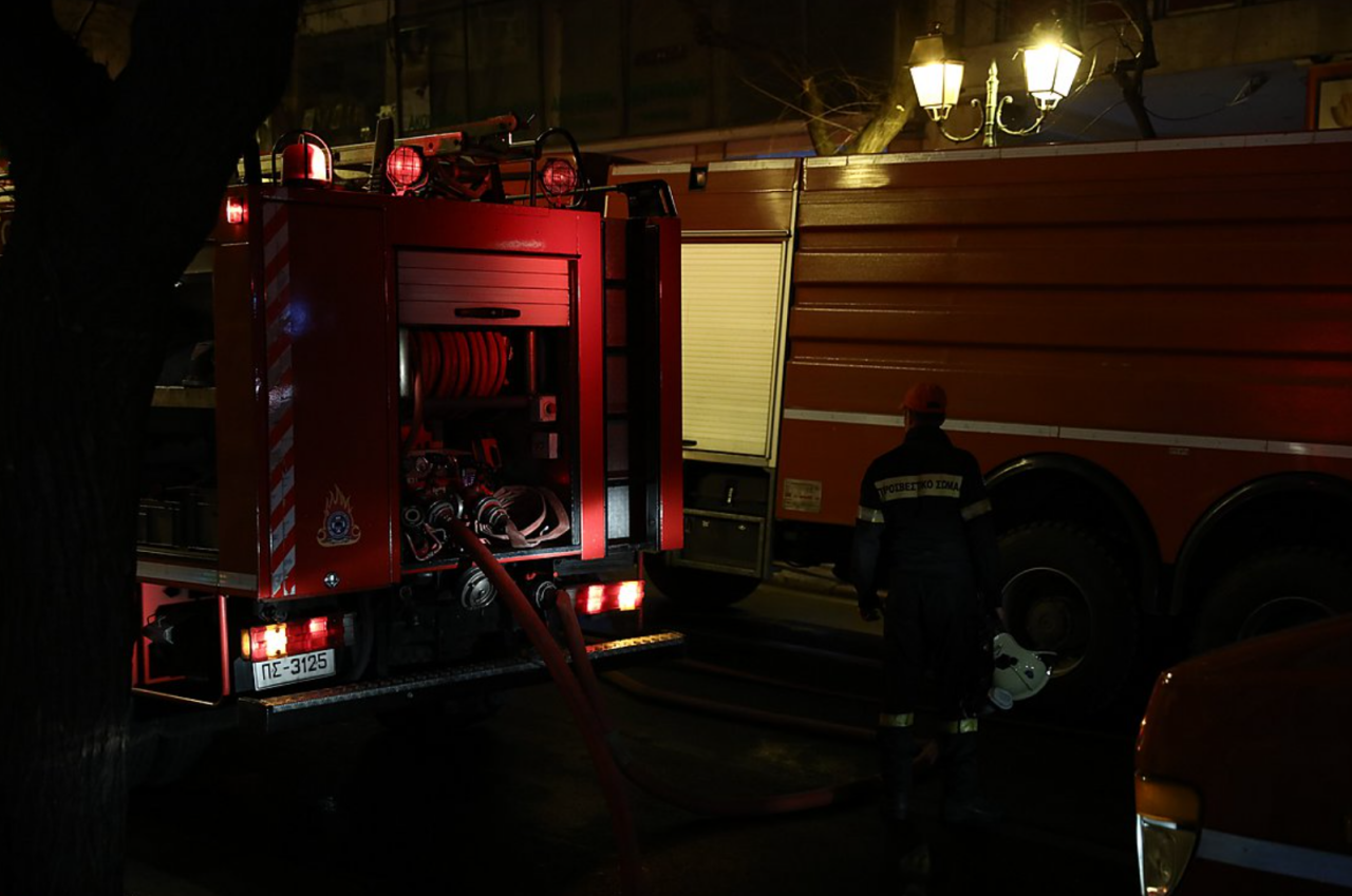 Θεσσαλονίκη: Στις φλόγες μονοκατοικία στην Πολίχνη- Δεν κινδύνευσαν άνθρωποι