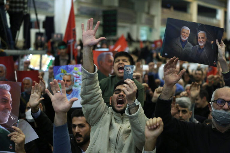 Στα πρόθυρα πλήρους ανάφλεξης η Μέση Ανατολή μετά τα χτυπήματα σε Λίβανο και Ιράν