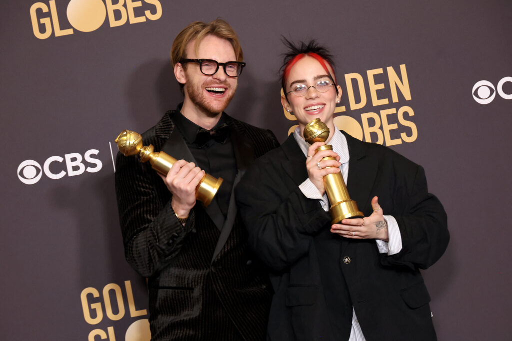 Χρυσές Σφαίρες 2024: Στον Λάνθιμο το βραβείο καλύτερης κωμωδίας – Στην Έμμα Στόουν το βραβείο Α γυναικείου ρόλου