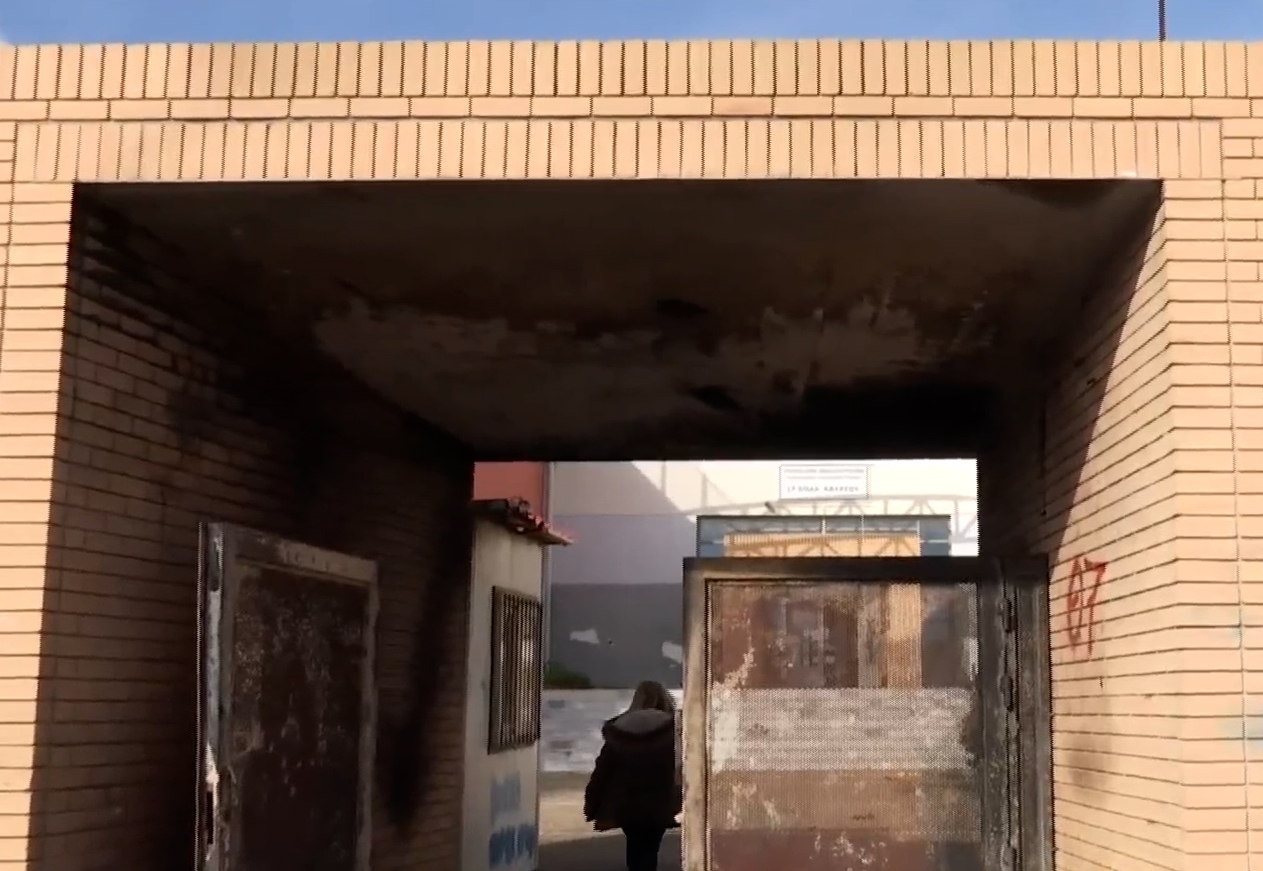 ΕΠΑΛ Λαυρίου: Νέοι βανδαλισμοί – Άγνωστοι προσπάθησαν να κάψουν το σχολείο