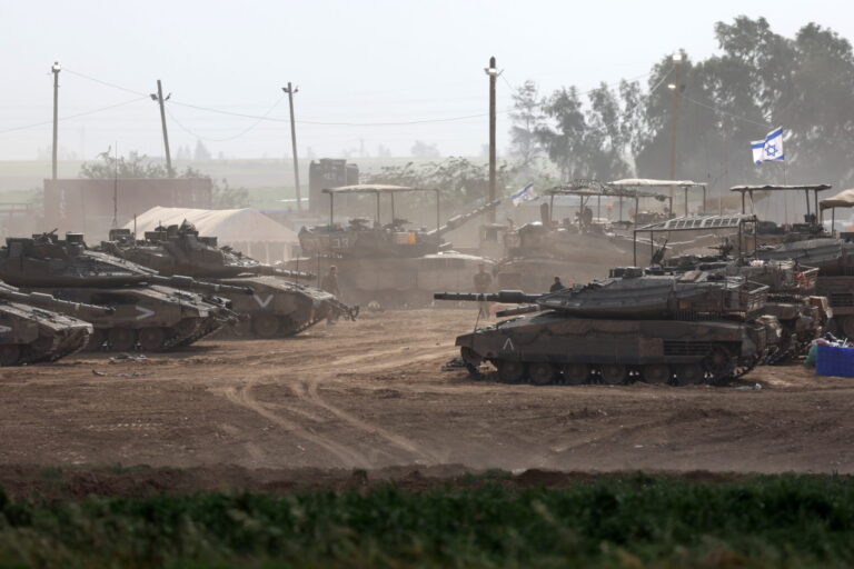 Ο ισραηλινός στρατός ανακοίνωσε τον θάνατο 4 στρατιωτών του καθώς ο πόλεμος εισέρχεται στον έβδομο μήνα του