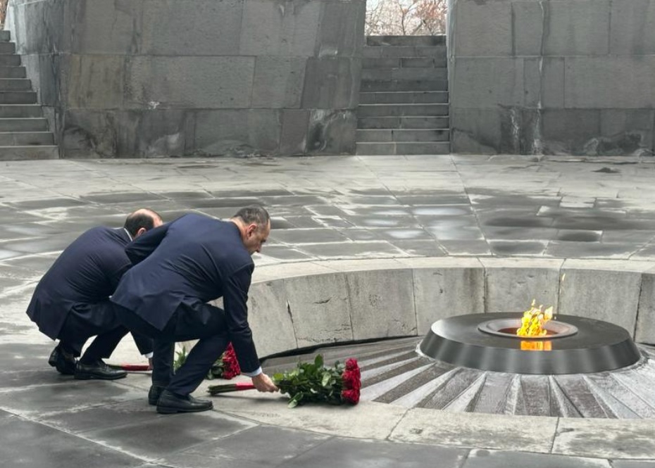Στο Ερεβάν ο ΥΠΕΞ Γ. Γεραπετρίτης- Κατάθεση στεφάνου στο μνημείο Γενοκτονίας των Αρμενίων