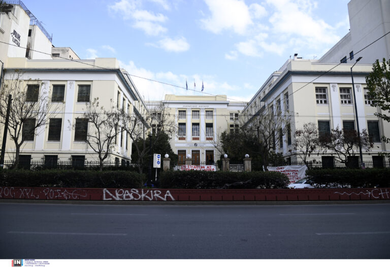 Συνεδριάζει η σύνοδος των πρυτάνεων για την ψηφιακή διαξαγωγή της εξεταστικής – Συνεχίζονται οι καταλήψεις