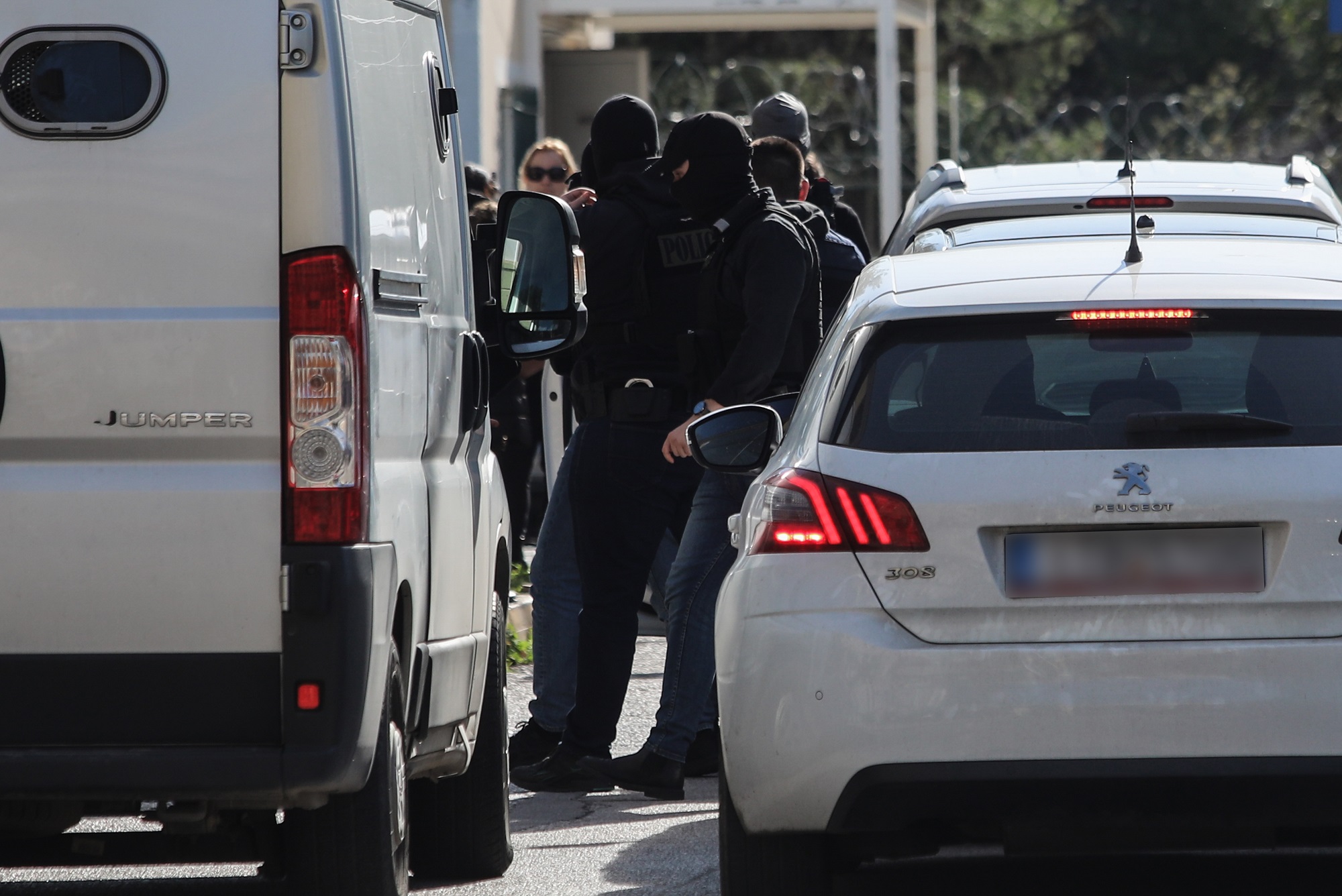 Greek Mafia – Ανακοινώσεις ΕΛΑΣ: Οι έρευνες συνεχίζονται – Ευρεία αστυνομική επιχείρηση οδήγησε στην αποδόμηση της οργάνωσης