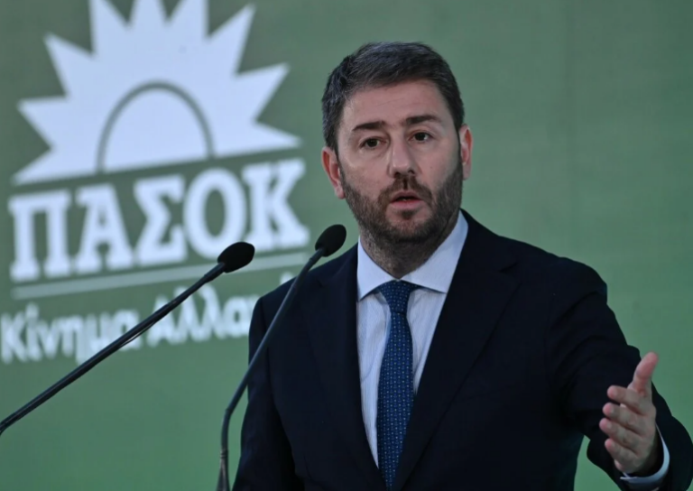 Σε πρόταση δυσπιστίας καλεί ο Ν. Ανδρουλάκης τα κόμματα του δημοκρατικού τόξου