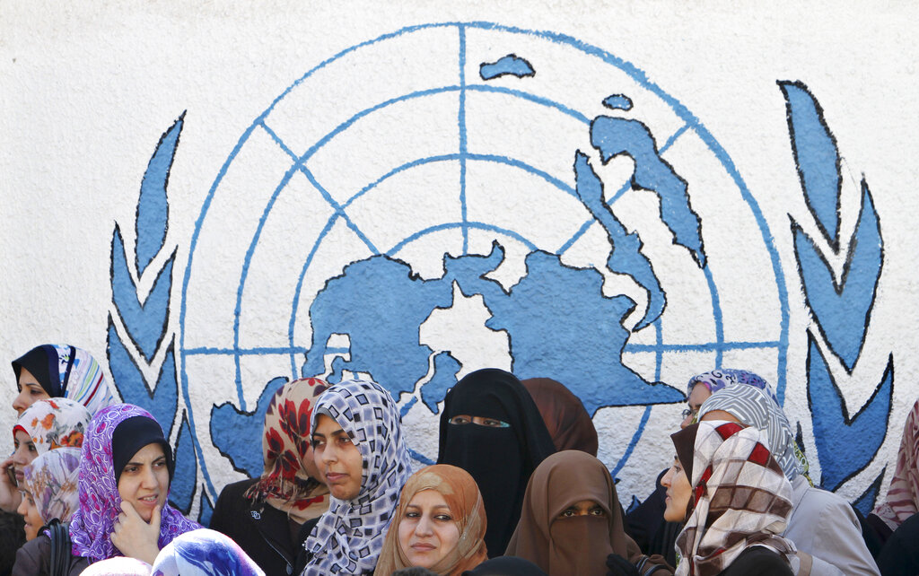 Ο επικεφαλής της UNRWA θεωρεί “εξοργιστική” την αναστολή της χρηματοδότησή της από πολλές χώρες
