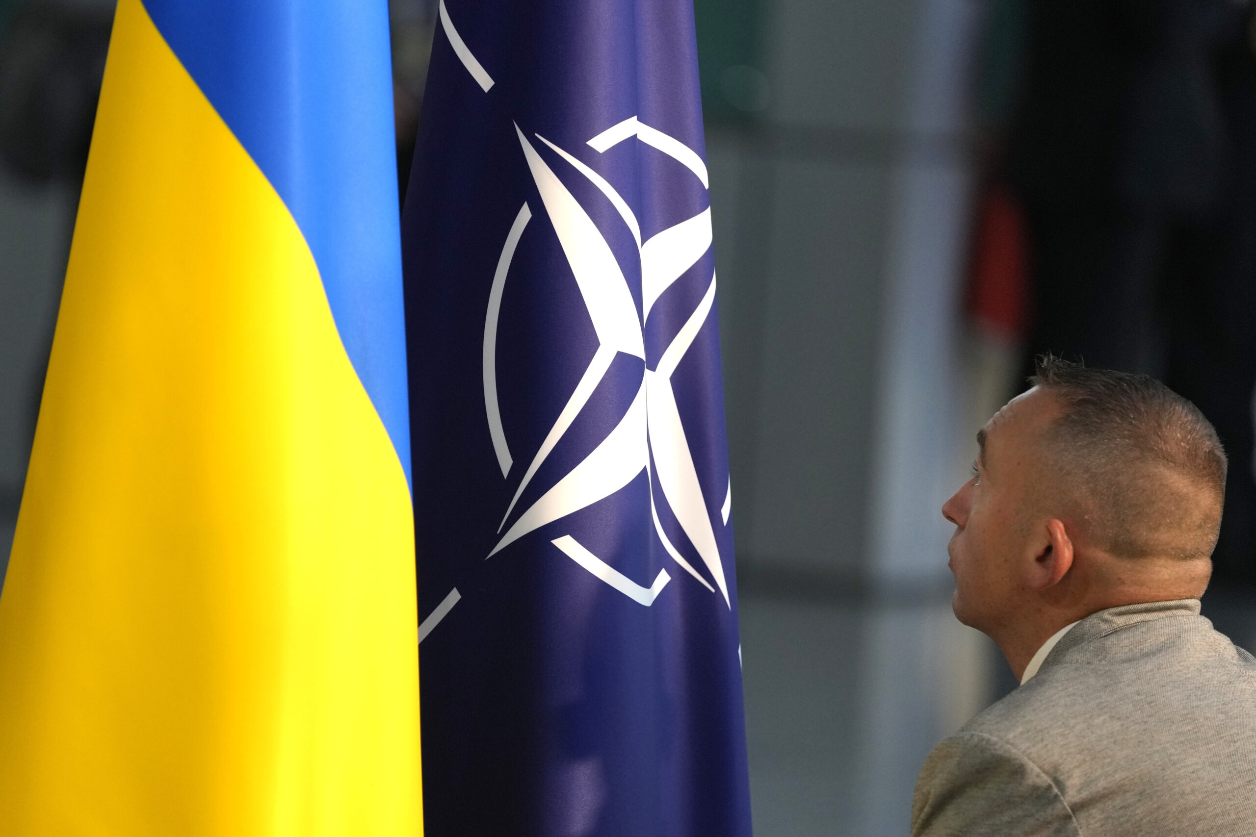 ΝΑΤΟ: Στην ανάγκη ενίσχυσης των συστημάτων αντιαεροπορικής άμυνας εστίασε το Κίεβο