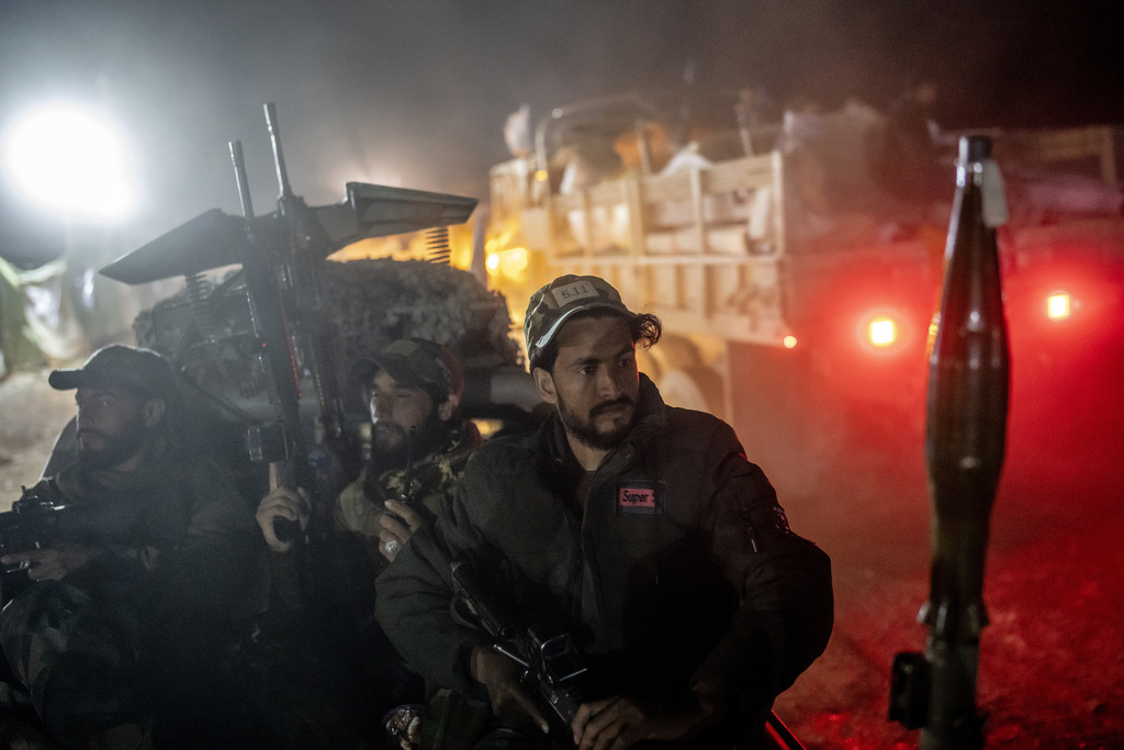 Afghanistan Searching for a Home Photo Gallery