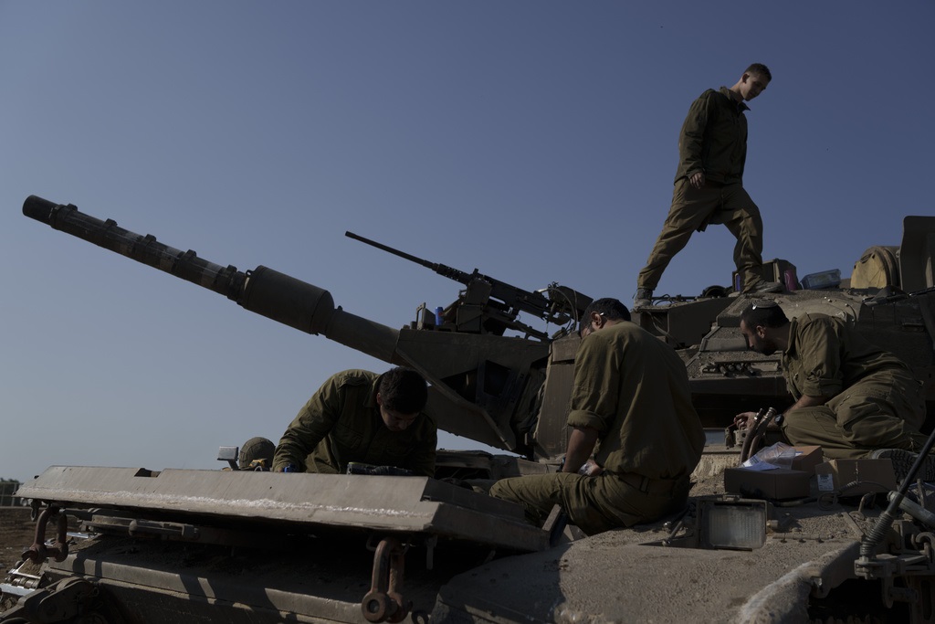 Μαίνονται οι ισραηλινοί βομβαρδισμοί στη Γάζα – Απάντηση της Χαμάς με μπαράζ ρουκετών προς το νότιο Ισραήλ
