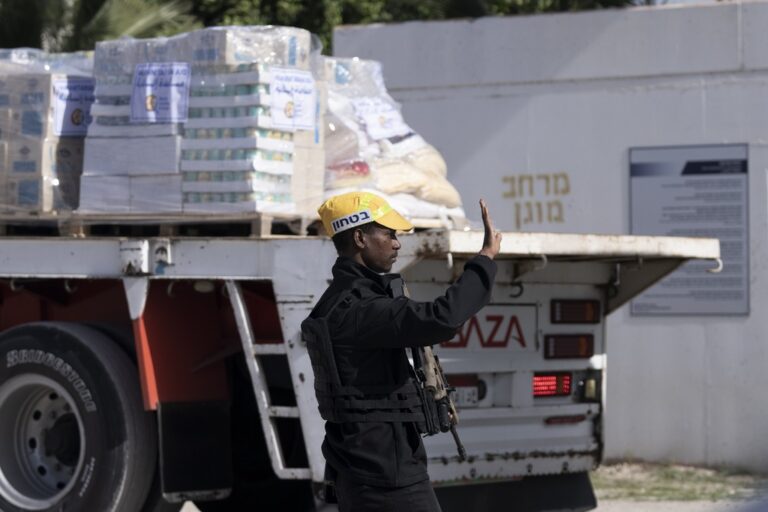 Γάζα: «Η πιο δύσκολη και πιο έντονη νύχτα» ισραηλινών βομβαρδισμών στη Χαν Γιουνίς – Εισήλθαν φάρμακα που προορίζονται για τους ομήρους