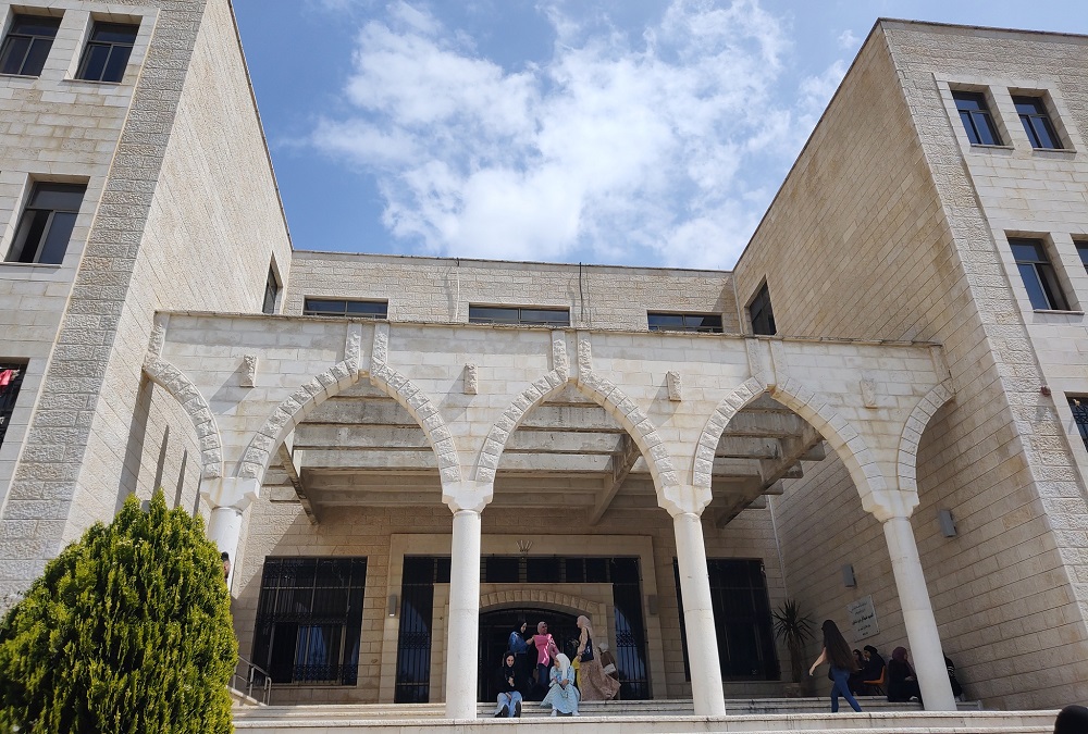 Δυτική Όχθη: Άδεια τα πανεπιστήμια λόγω του πολέμου μεταξύ Ισραήλ και Χαμάς