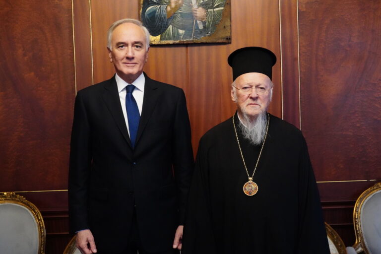 Στο Οικουμενικό Πατριαρχείο ο νέος πολιτικός διοικητής του Αγίου Όρους