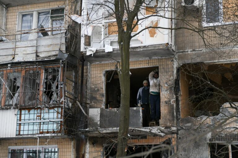 Τουλάχιστον 25 οι νεκροί από ουκρανικό βομβαρδισμό στο Ντονέτσκ