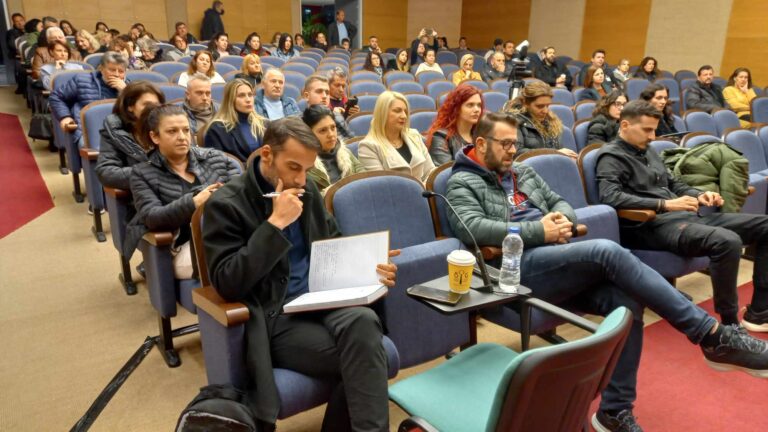 <strong><u>Εντυπωσιακή πρώτη συγκέντρωση για Καρναβάλι Αμαλιάδας</u></strong>