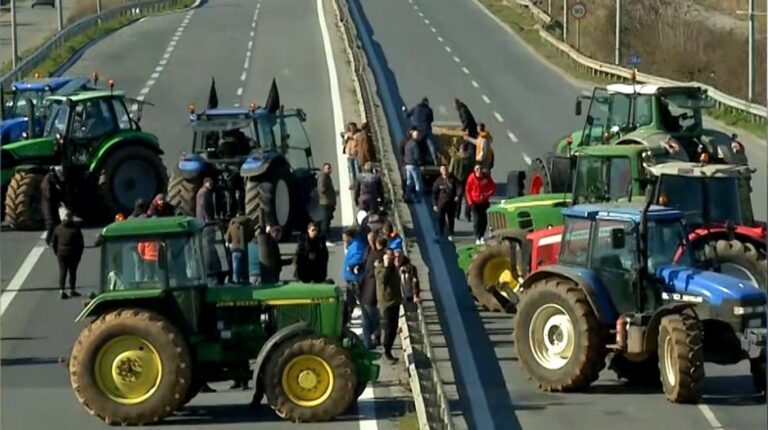 Κλιμακώνουν τις κινητοποιήσεις τους οι αγρότες της Κεντρικής Μακεδονίας- Σε αποκλεισμό δρόμου προχωρούν στη Χαλκιδική