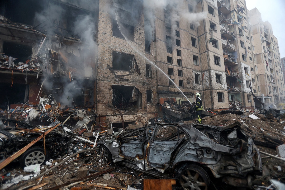 Ουκρανία: Ο πρόεδρος Ζελένσκι ανακοίνωσε 4 νεκρούς και 92 τραυματίες από την ρωσική επίθεση με πυραύλους και drones