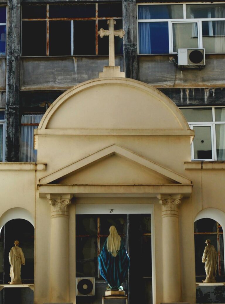 “Στα ίχνη των θεών της πόλης” από τη Thessaloniki Walking Tours