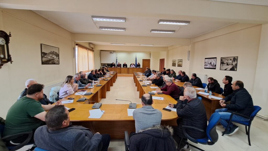 Δήμος Ελασσόνας: Tεχνικό πρόγραμμα και πολιτική προστασία στη συνάντηση Δημάρχου – Προέδρων Κοινοτήτων