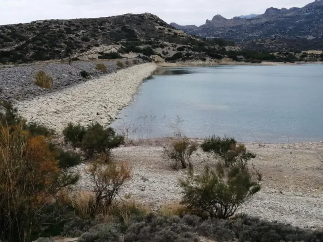 Κρήτη: Αν δεν έρθουν βροχές και χιόνια “θα πούμε το νερό νεράκι”