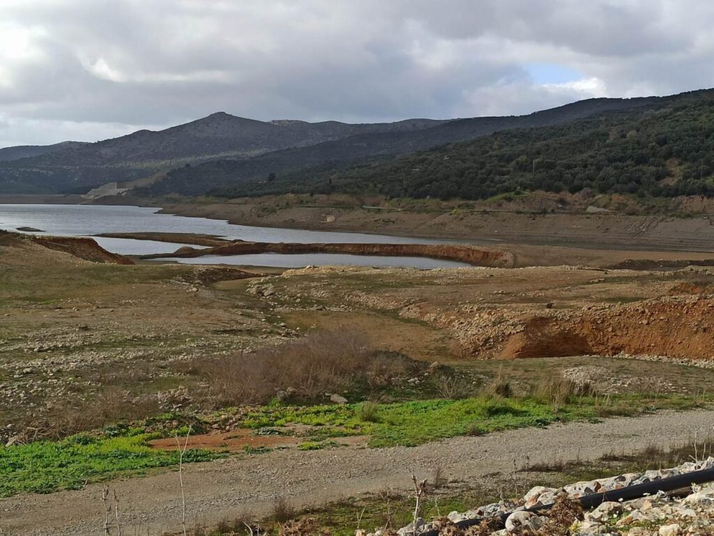 Κρήτη: Αν δεν έρθουν βροχές και χιόνια “θα πούμε το νερό νεράκι”