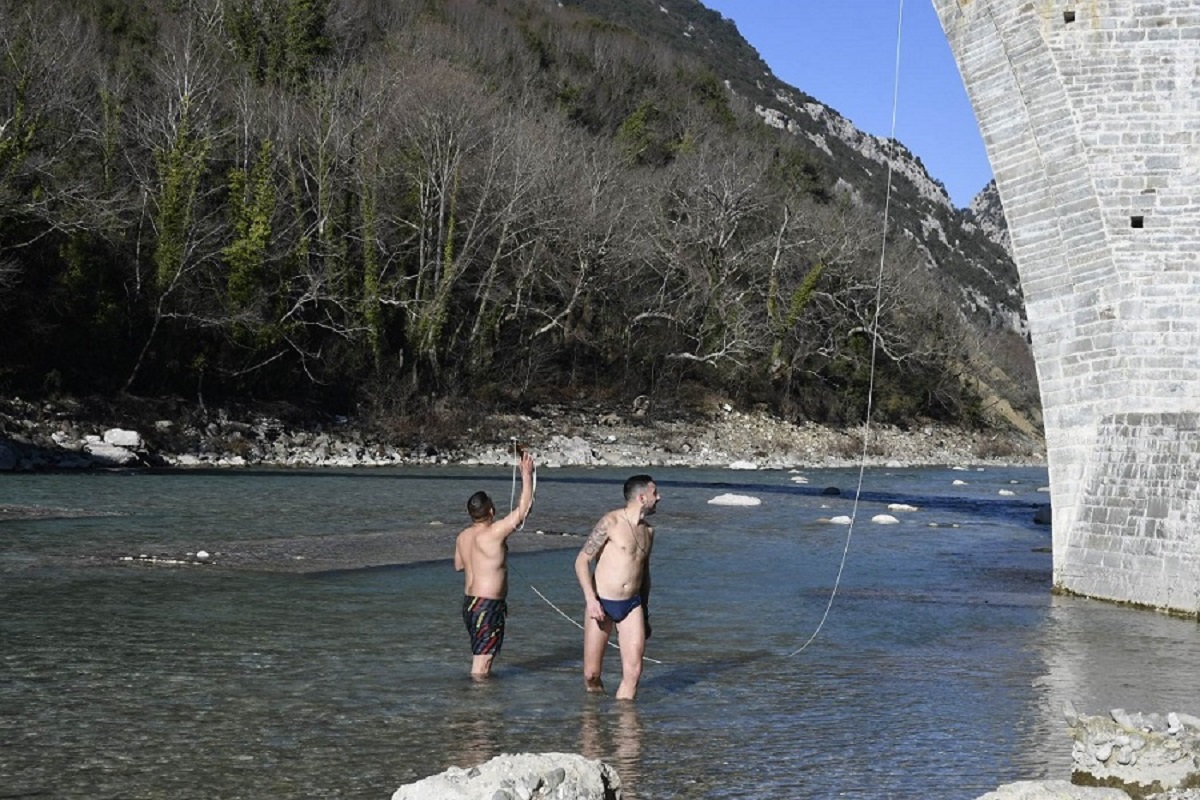 Εορτή Θεοφανείων σε Γιάννενα, Ζίτσα και Κόνιτσα