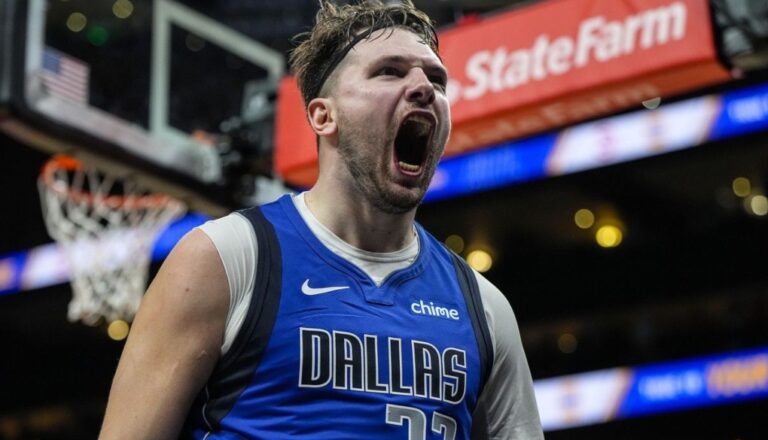 NBA: Ο Ντόντσιτς έσπασε το ρεκόρ του Αντετοκούνμπο σκοράροντας 73 πόντους (video)