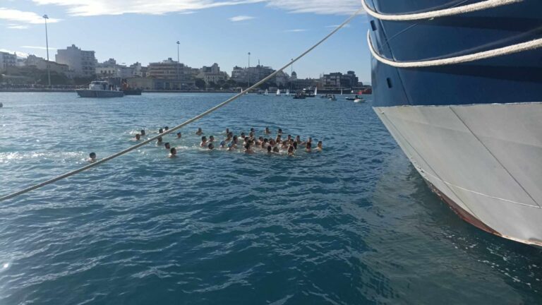 Με λαμπρότητα γιορτάστηκαν τα Θεοφάνεια στην Πάτρα (βίντεο)