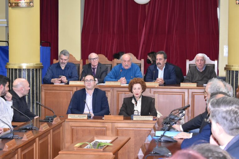 Νέο προεδρείο και περιφερειακή επιτροπή στο Περιφερειακό Συμβούλιο Β. Αιγαίου (βίντεο)