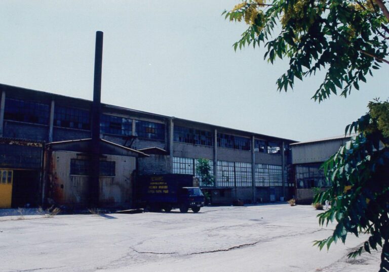 Το ΥΠΠΟ εξαγόρασε το βιομηχανικό συγκρότημα επί της Πειραιώς 260 – Λ. Μενδώνη: Στόχος μας να δημιουργηθεί ένας ισχυρός πολιτιστικός πόλος