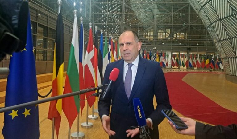 Συμβούλιο Εξωτερικών Υποθέσεων ΕΕ: Παρόντες ΥΠΕΞ Ισραήλ και Παλαιστίνης – Τι ανέφερε ο Γ. Γεραπετρίτης