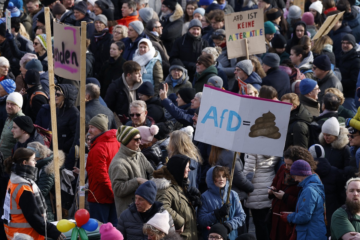Germany: Large demonstrations in Berlin and Munich against the Alternative for Germany party over mass deportation plans