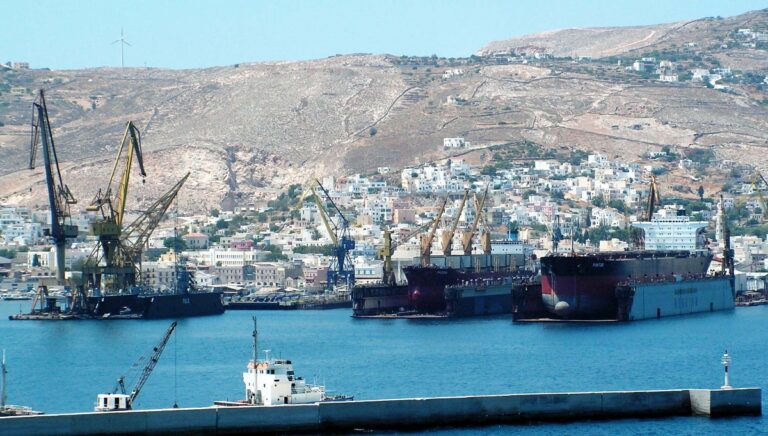 Ναυπηγεία του Ομίλου ΟΝΕΧ: Αυξάνεται διαρκώς ο αριθμός των πλοίων που εισέρχονται στις δεξαμενές – Πάνω από 500 έχουν επισκευαστεί