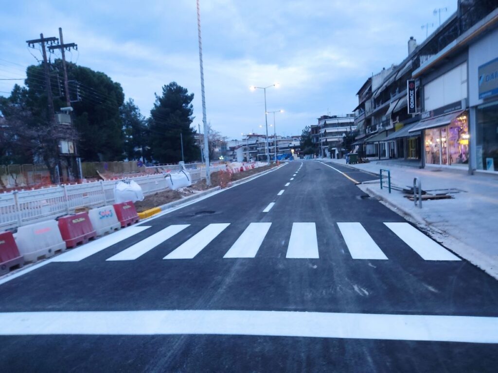 Λάρισα: Συνεχίζονται τα έργα στην Ηρώων Πολυτεχνείου για τον Εσωτερικό Δακτύλιο